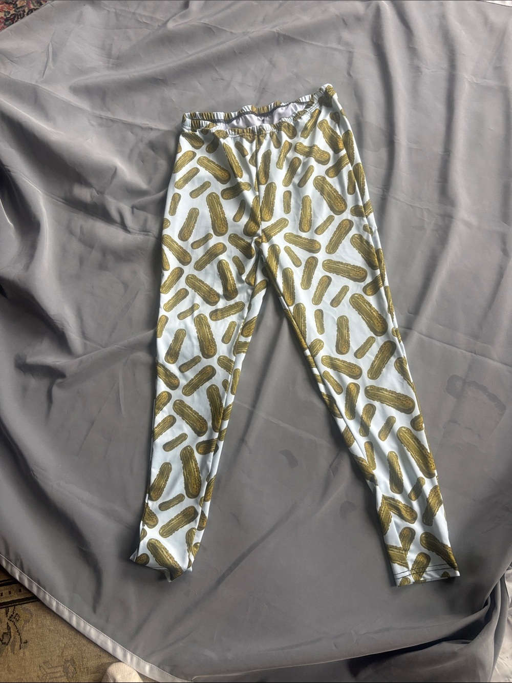 PICKLES Women's White Leggings with Gold Pickle Print